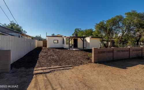 3723 Estrella Ln, Tucson AZ  85705-3307 exterior