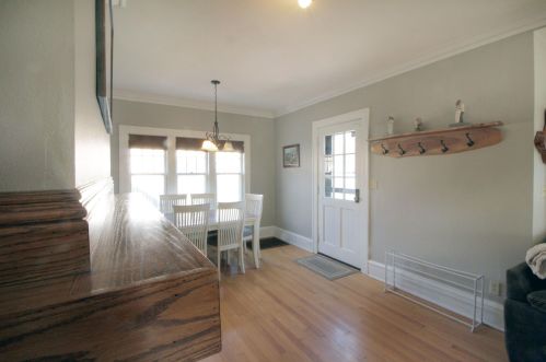 1008 8th St, Watertown, WI 53094-4743