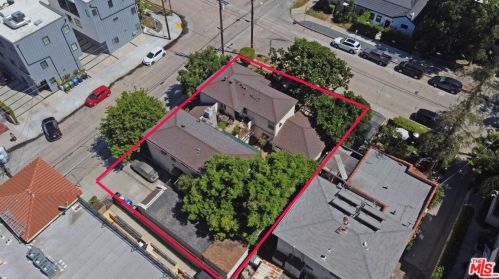 11241 Peach Grove St, North Hollywood, CA 91601-4519