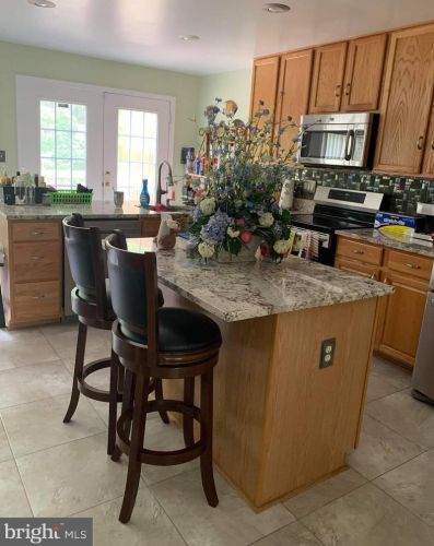 3716 Matura Ln, Woodbridge, VA 22192-6706