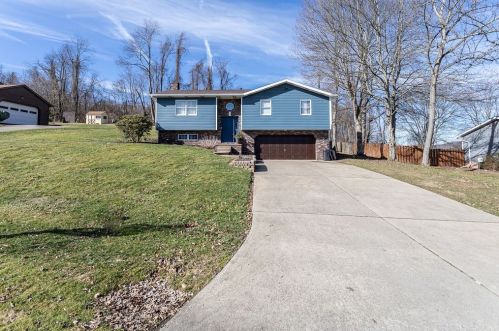 154 Washington Dr, Fayette City, PA 15438-1247