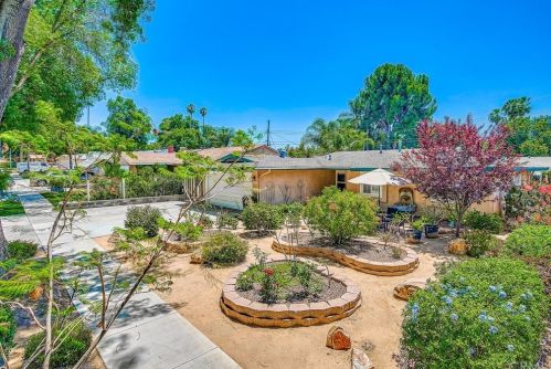 2922 Woodhaven St, Riverside, CA 92503-5422