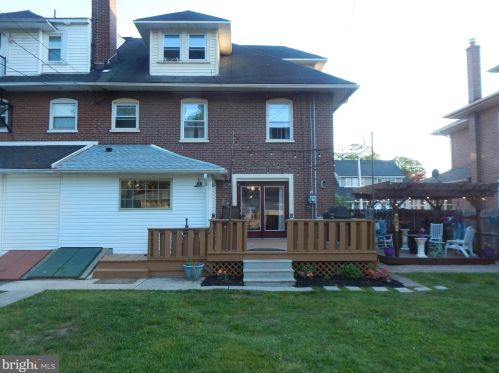 311 Delaware Ave, Lansdale PA 19446-3521 exterior