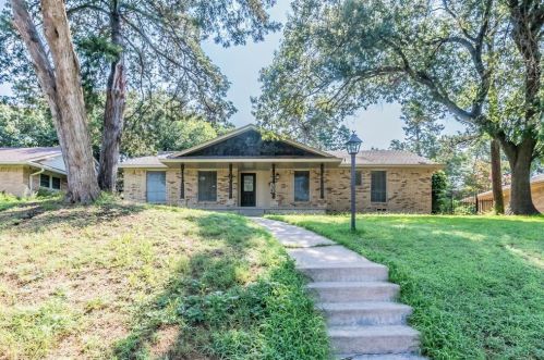 6522 Autumn Woods Trl, Dallas, TX 75232-3108