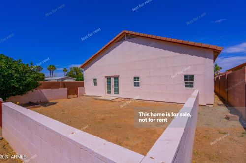 17648 17th St, Phoenix AZ  85022-2113 exterior