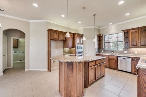 3150 Pelican Way, Midlothian TX  76065-7925 exterior