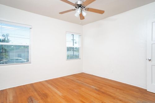 5966 Linnet St, San Diego CA 92114-4122 exterior