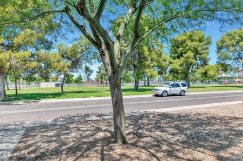 13635 37th Pl, Phoenix AZ  85032-6201 exterior