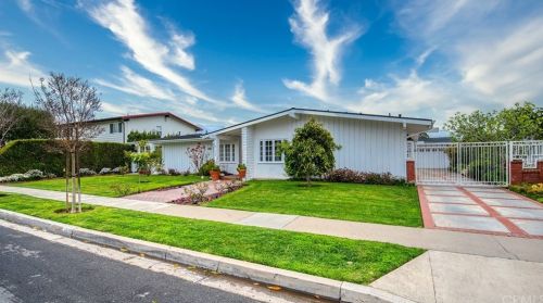 1530 Anita Ln, Newport Beach, CA 92660-4801