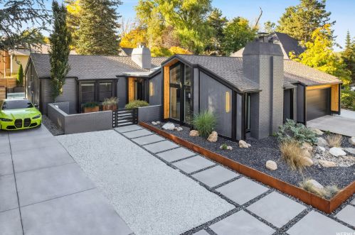 5318 Cottonwood Club Cir, Salt Lake City, UT 84117-7645