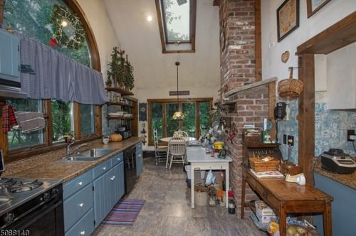 154 Mudtown Rd, Wantage NJ  07461-3616 exterior