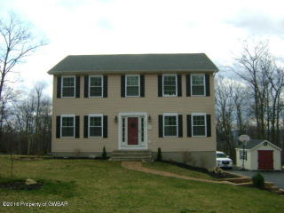 406 Cedar Dr, Drums, PA 18222-3204