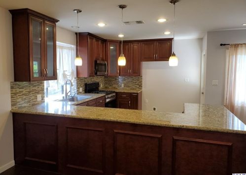 3304 Alabama St, Glendale CA 91214-1213 exterior