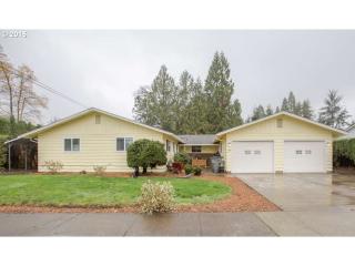 1025 18th St, Mcminnville, OR 97128-3107