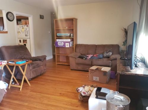 9 Salem Dr, Providence RI  02904-5235 exterior