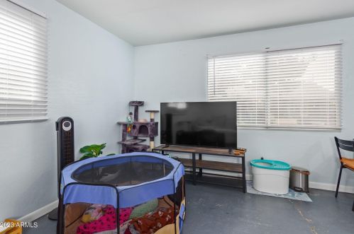 5135 12th St, Phoenix AZ  85014-3303 exterior