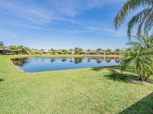 15789 Crystal Waters Dr, Wimauma, FL 33598-4018