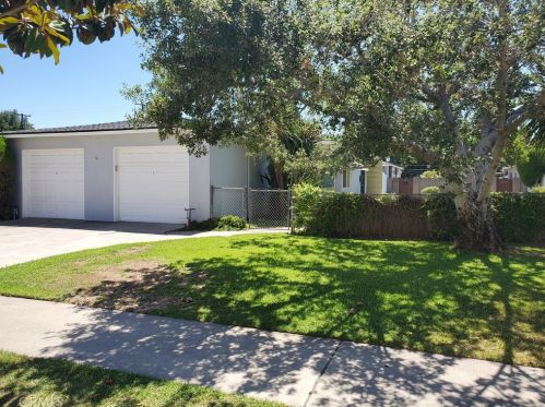 1052 Andrews St, Tustin, CA 92780-4615