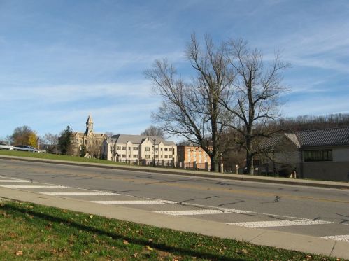 2910 4th Ave, Beaver Falls PA  15010-3604 exterior