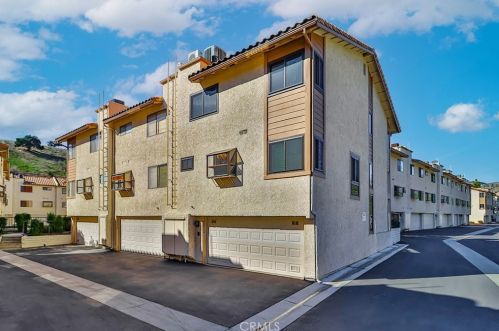 26316 Plata Ln, Calabasas CA  91302-2611 exterior