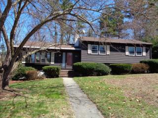 18 Windward Ter, Salem, NH 03079-2235