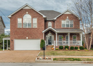 648 Sugar Mill Dr, Nashville, TN 37211-8599