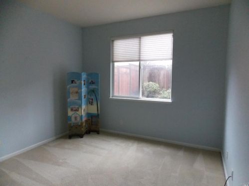 1409 Birdie Dr, Windsor CA  95492-8717 exterior