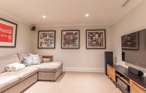 20 Hidden Brook Dr, Brookfield Center CT  06804-1306 exterior