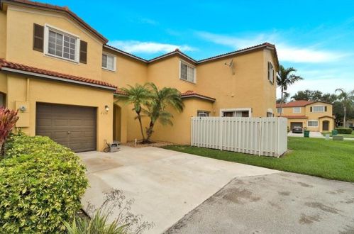 2110 102nd Ave, Hollywood, FL 33025-6514