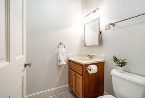 8219 Red Arrow Ct, Milwaukee WI 53213-3023 exterior