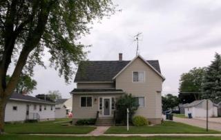 1033 7th St, Kiel, WI 53042-1059