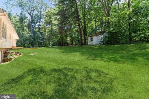 13480 Grandpas Rd, Nokesville VA  20181-3343 exterior