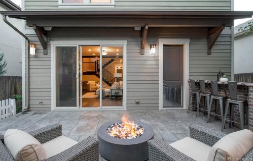 1140 Ogden St, Denver CO 80205-5137 exterior