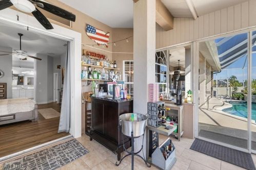 201 4th Pl, Cape Coral FL  33990-1042 exterior