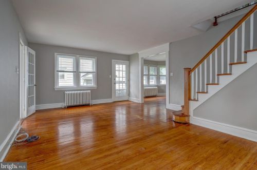210 Dupont St, Ridley Park PA  19078-2904 exterior