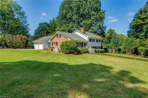 2001 Downing St, Greensboro, NC 27410-2413