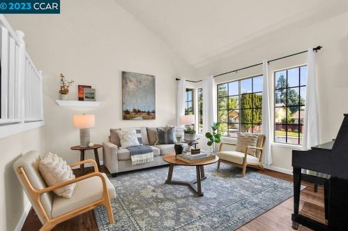 2563 Holly View Ct, Pacheco CA  94553-3457 exterior