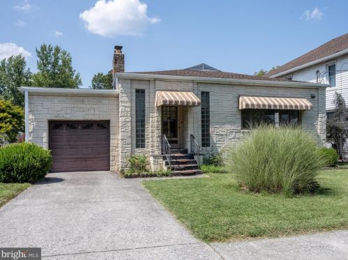 257 Clark St, Lemoyne, PA 17043-2010
