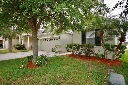 2883 Paynes Prairie Cir, Kissimmee, FL 34743-6061