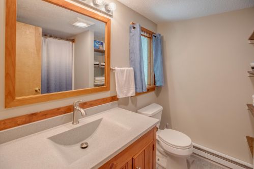 42 Sugar Run, Ellsworth NH  03285-6852 exterior