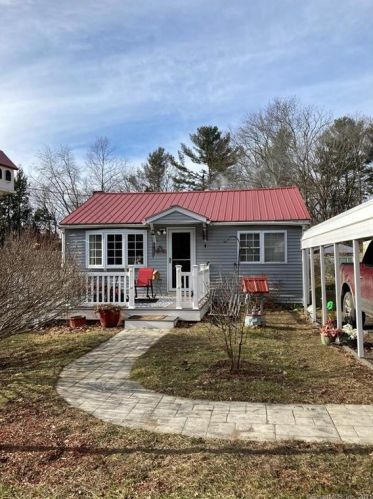 469 Windham Rd, North Windham CT  06247-1627 exterior