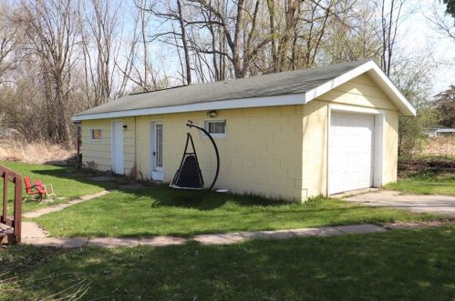 20148 Mill Rd, Centerville WI  54630-7292 exterior