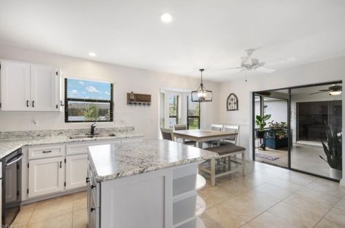 1828 47 St, Cape Coral FL  33904-9001 exterior