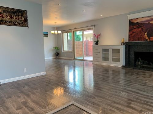 1016 Lamark Ln, Anaheim, CA 92802-3405