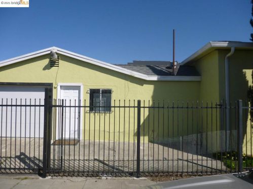 1201 62nd Ave, Oakland, CA 94621-3921