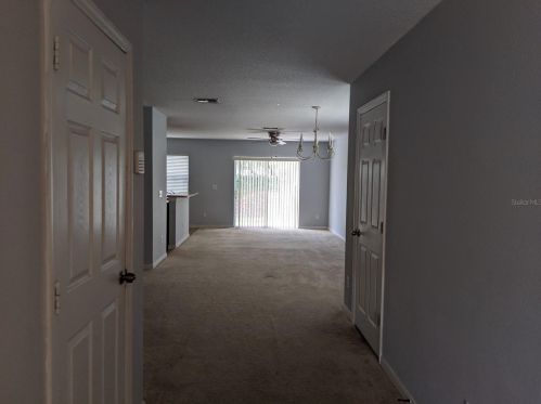 740 Cresting Oak Cir, Orlando, FL 32824-6136