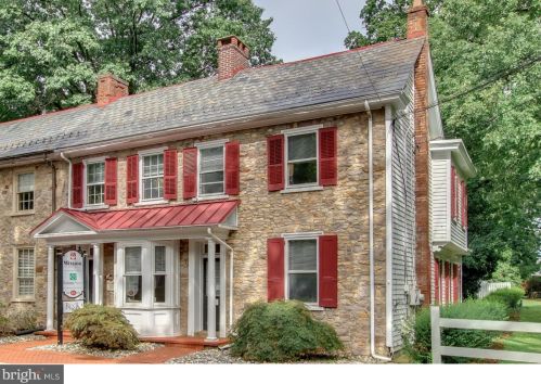 113 Court St, Gardenville, PA