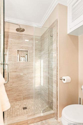 11122 Avenida Del Gato, San Diego CA 92126-1740 exterior