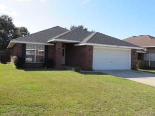 5067 Cocoa Dr, Pensacola, FL 32526-5085