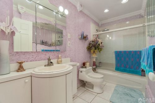 40 Wilson Ave, Morganville NJ  07751-9786 exterior